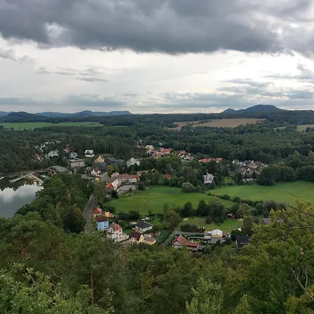 Felsenburg Staré Splavy